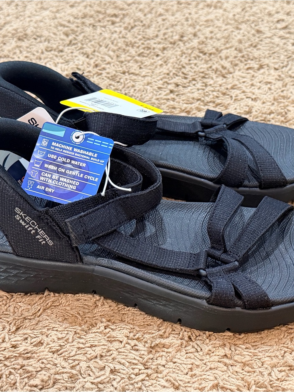 Women's Skechers Hands Free Swift Fit Flex Sandals - Black - SZ 8 - NEW w/Tags